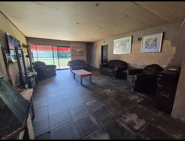 4 BEDROOM HOUSE FOR SALE IN SONLAND PARK